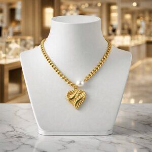 18K Gold Plated Stainless Steel Cuban Heart Necklace Pearl Accent Streetwear